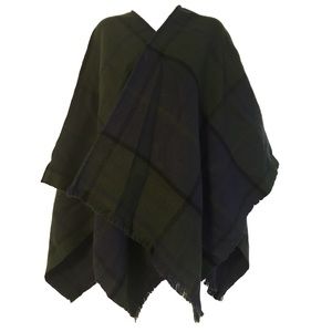 Plaid Shawl With Fringe Edges in Navy Blue, Black and Hunter Green